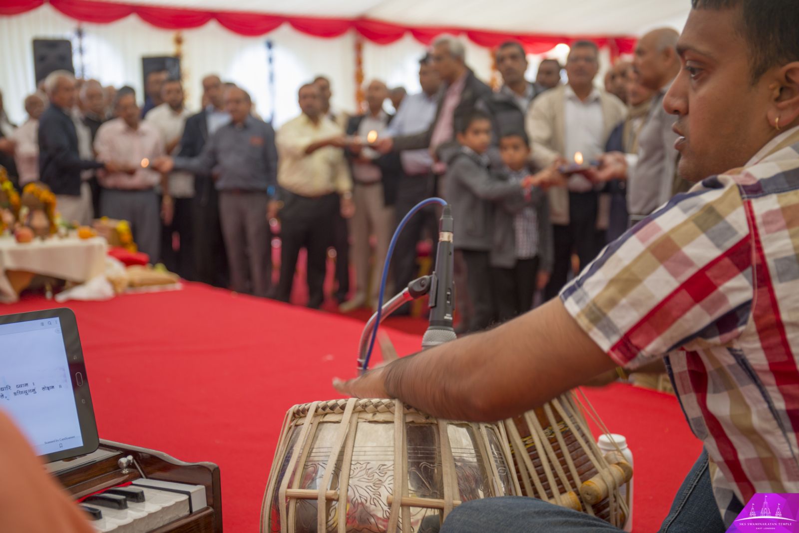 ©1987-2017 SKS Swaminarayan Temple East London